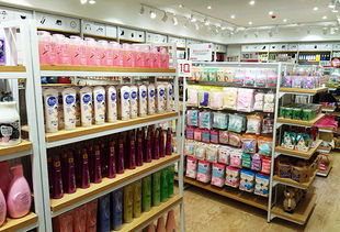 世创优品休闲百货加盟费用及经营分析